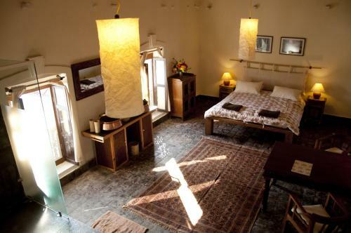 Hotel 3 Rooms By The Paulines