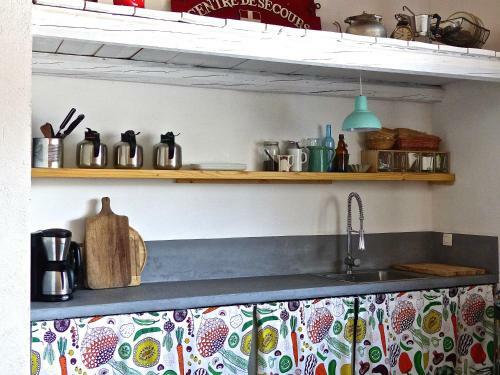 Hostal La Bousqueti�re