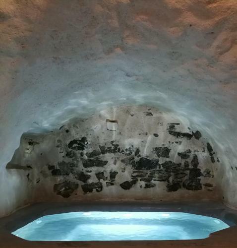 Hostal La Bousqueti�re