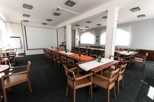 Hotel Slune?n� Dv?r