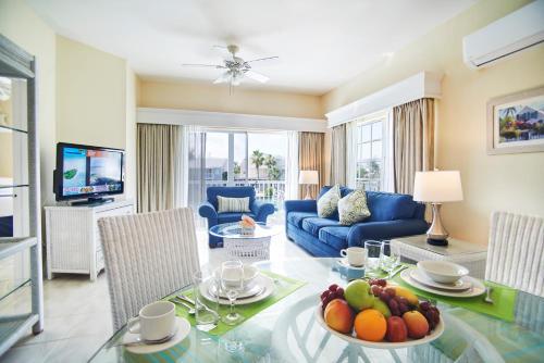Hotel Sandyport Beaches Resort