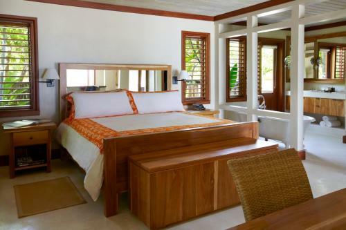 Hotel Golden Eye