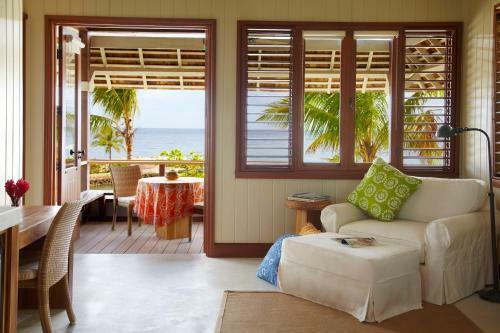 Hotel Golden Eye