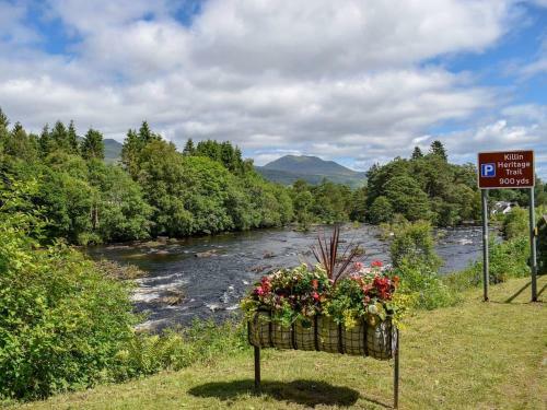 Thistle Lodge