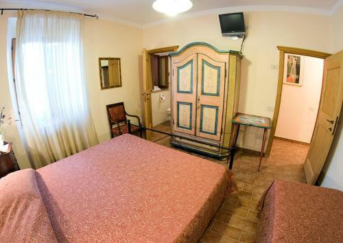 Hostal Pineta Country House