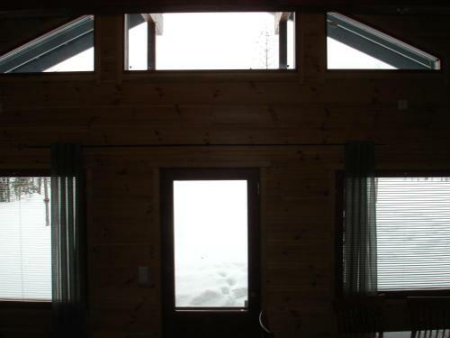 Aamuruskon Ukkola Cottage