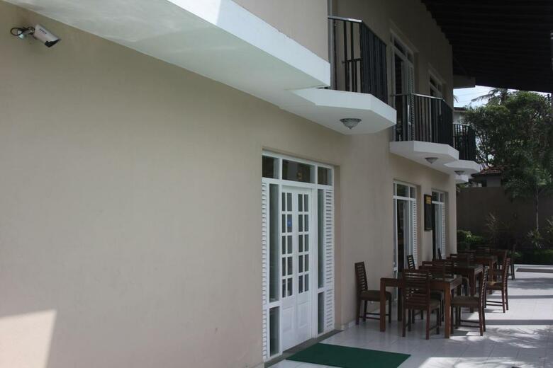 Grand 7 Hotel Thalawathugoda
