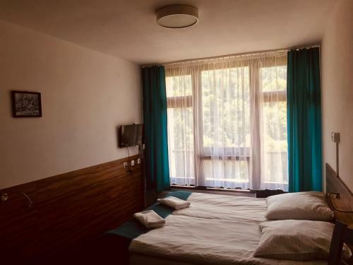 Hotel Dom Wczasowy Jawor