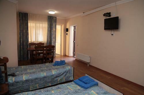 Hostal Kastana Hotel