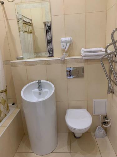 Hostal Kastana Hotel