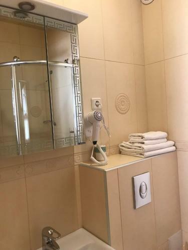 Hostal Kastana Hotel