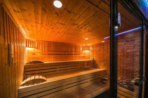 Hostal Hotel Strzelnica