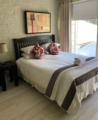 Hostal Life On 3rd