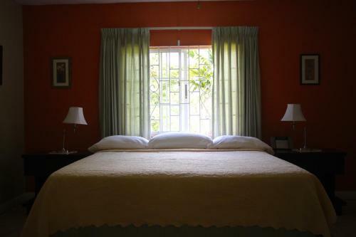 Bed & Breakfast Agapantha Cottage
