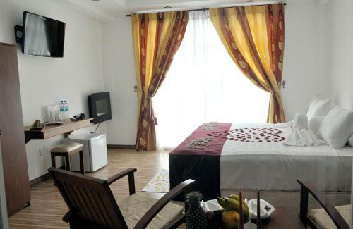 Midky Hotel