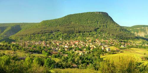 Hostal Osmarski Houses