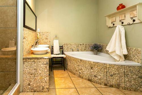 Hostal Die Fonteine Guest House