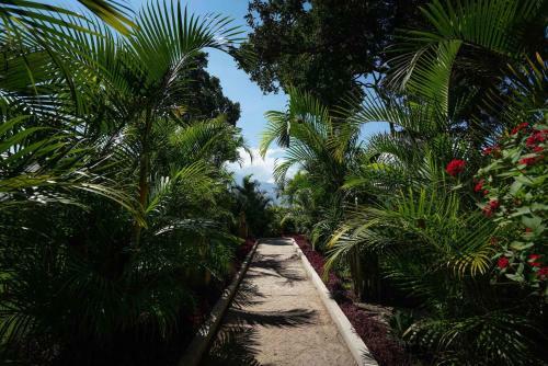 Casa Prana Villa & Suites
