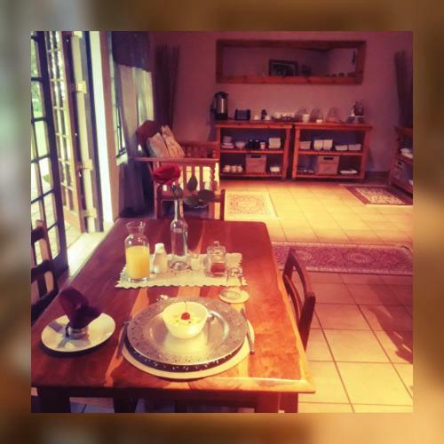 Hostal A Cherry Lane Self Catering And B&B