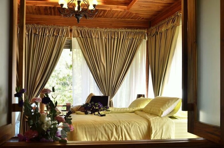 Hotel 32 Coffee Hill & Resort