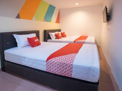 1st Inn Hotel Shah Alam (sa13)