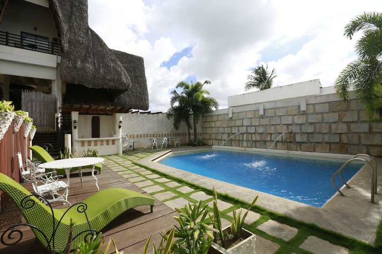 Java Hotel