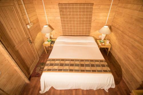 Hotel Lotus Resort