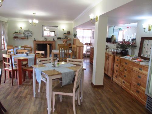Outeniqua Travel Lodge