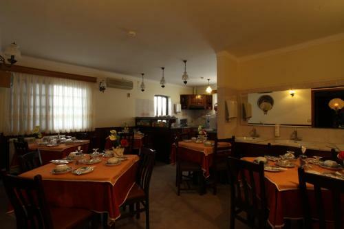 Hostal Residencial Sra. Da Lomba