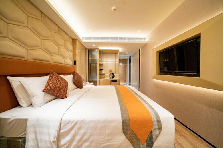 Hotel Golden Dragon