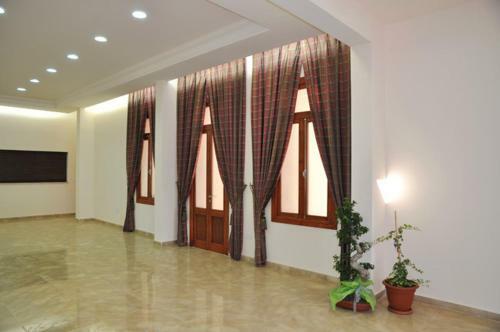Lagace Hotel