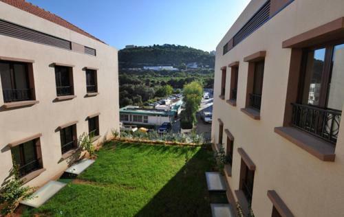 Lagace Hotel