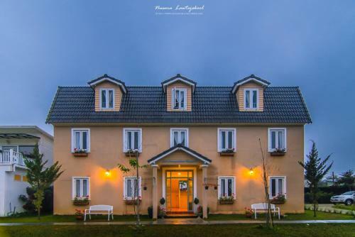 Hotel Doitung View Resort