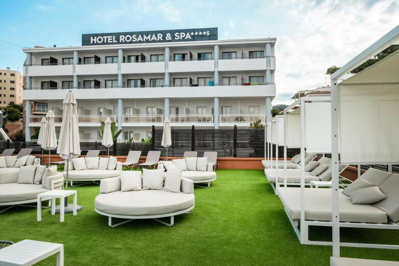 Rosamar & Spa Hotel