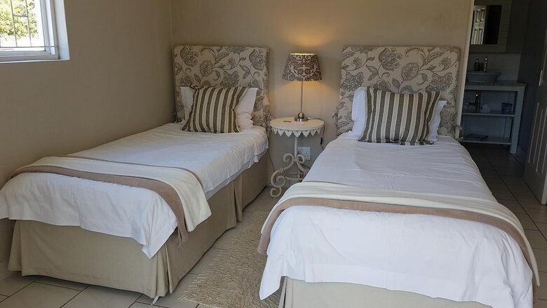 Bed & Breakfast Avillahouse Guesthouse
