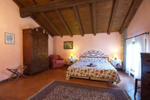 Hostal Agriturismo La Cascinetta