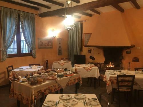 Hostal Agriturismo La Cascinetta