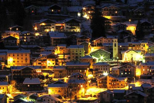 Hostal Residence Larice Bianco