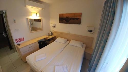 Regina Goren Hotel