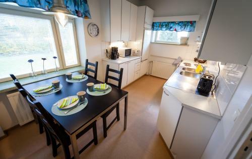 Y�myssy Apartments