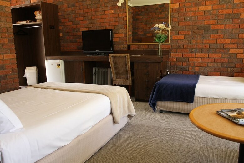 Bonnie Doon Hotel Motel