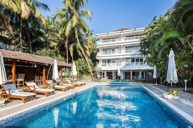 Hotel Safira River Front Resort