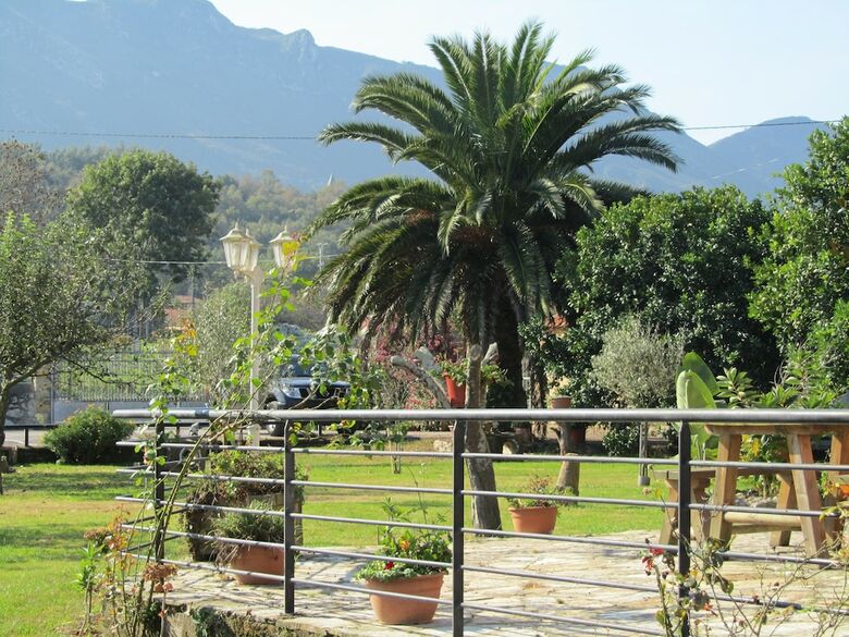Apartamentos La Higar