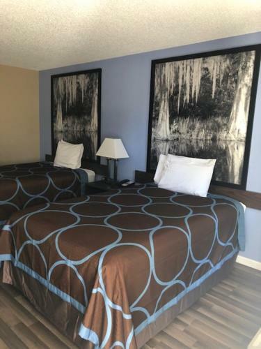Motel Baymont Inn & Suites - Orangeburg