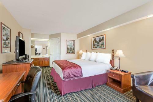 Motel Baymont Inn & Suites - Orangeburg