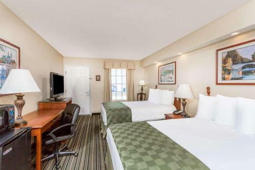 Motel Baymont Inn & Suites - Orangeburg