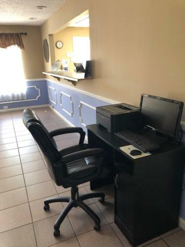 Motel Baymont Inn & Suites - Orangeburg