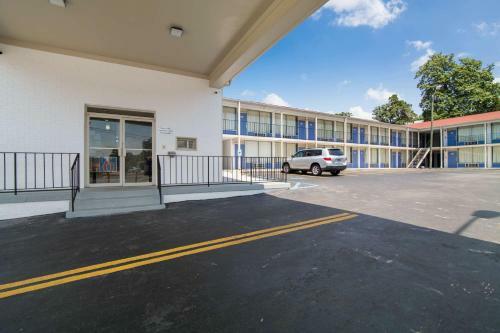 Motel Super 8 Orangeburg