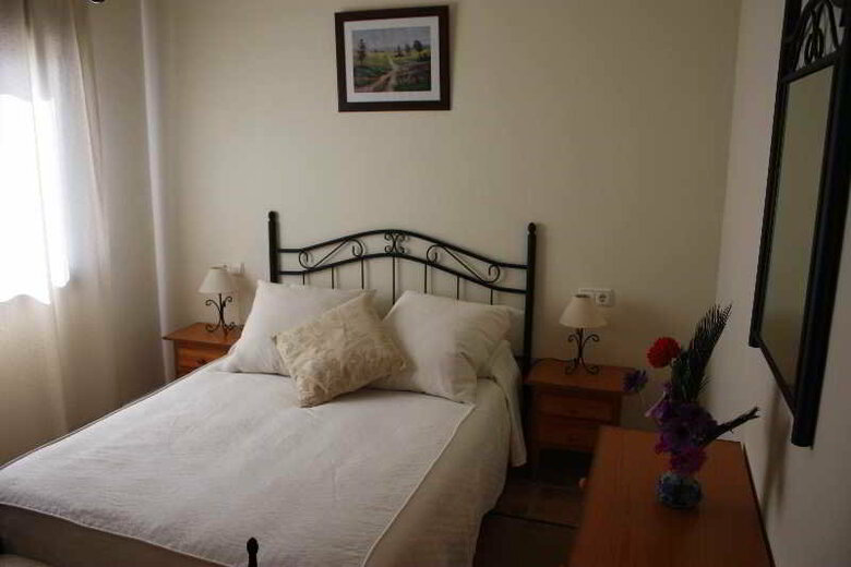 Apartamentos Alojamientos Huetor