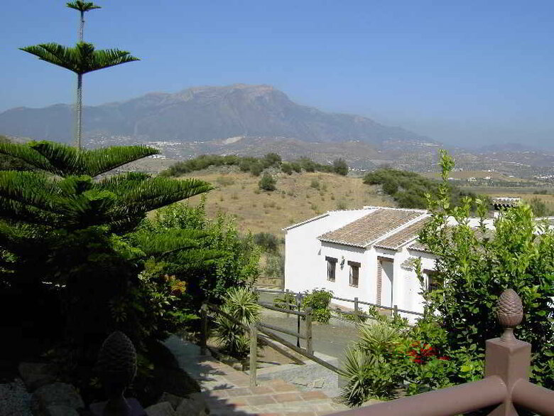 Apartamentos Alojamientos Huetor